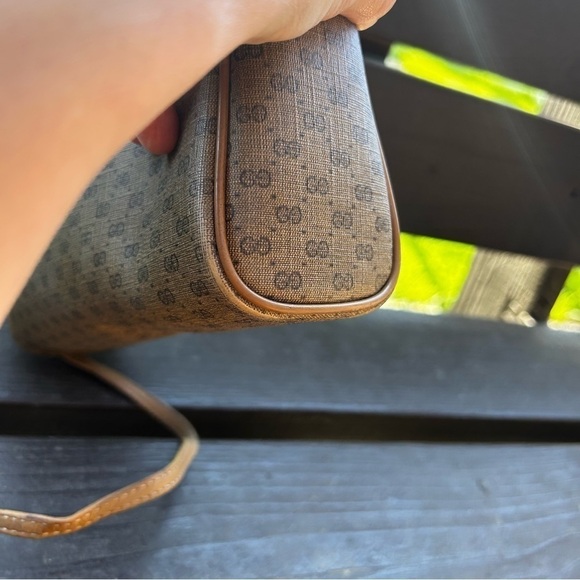 Vintage Gucci micro monogram crossbody - Picture 11 of 15